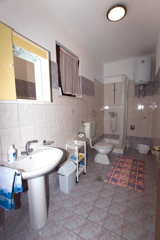 Vesna Apartment Pula Ngoại thất bức ảnh
